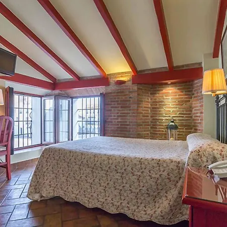 Hotell Plaza Grande *