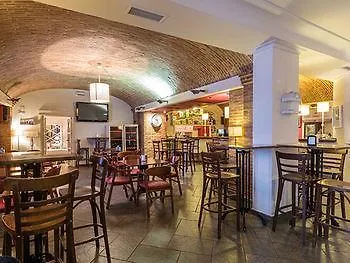酒店 格兰德广场酒店 扎弗拉