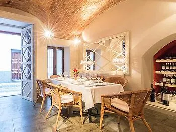 فندق Plaza Grande *