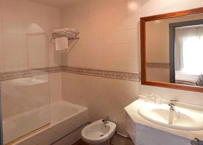 Plaza Grande Hotel *